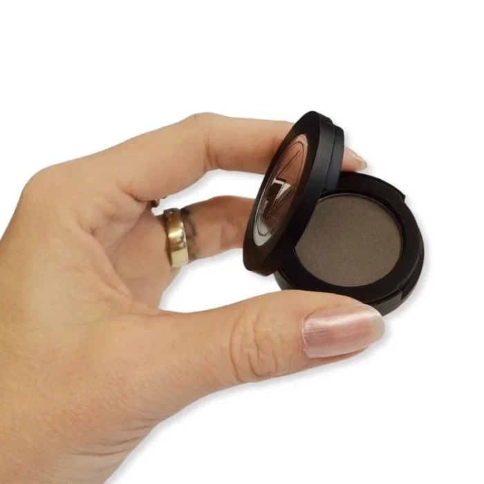 wenkbrauw_compact-hand-min-jpg.webp wenkbrauw_compact-hand-min-jpg.webp
